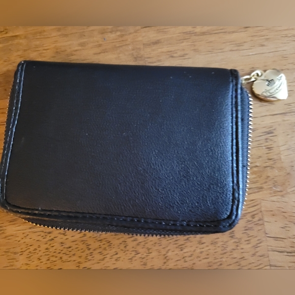 SALE 2 for $25 JUICY COUTURE WALLET - Picture 4 of 4